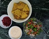 A picture of step 9 of Cheesy nachos with salsa.