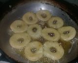 A picture of step 9 of Doughnuts.