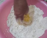 Foto langkah ke 2 dari resep Roti Maryam Renyah Tanpa Rendam Minyak.