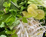 Hình bước làm 3 của món Phở gà đùi