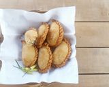 Foto langkah ke 7 dari resep Pastel crunchy eggless.