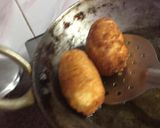 A picture of step 4 of Soya cheese roll.