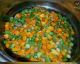 A picture of step 4 of Simple and tasty fried rice.