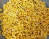 A picture of step 3 of Chicken corn soup.