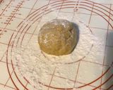 Une image de l'étape 4 de Tarte aux coings,vanille et amandes (pâte brisée aux coings et lait).