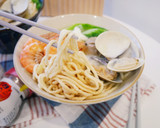 簡單做「鍋燒海鮮意麵」鰹魚湯頭好鮮甜！！的食譜步驟10照片