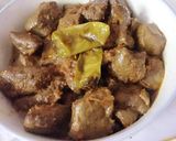 A picture of step 4 of MUTTON LIVER In Clay pan.