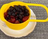 A picture of step 2 of Cashew-Berries Dark Chocolate Bites.