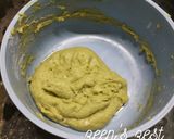 A picture of step 2 of Green Peas or Matar Cookies.