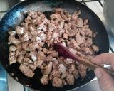Foto del paso 4 de la receta: Sorrentinos mediterráneos con mi salsa de chorizos caseros y cabernet