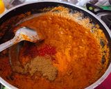 A picture of step 5 of Mix Veg Kolhapuri.