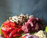 Foto langkah ke 1 dari resep Beef Shimeji.