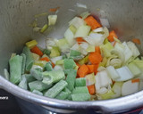 Foto del paso 1 de la receta: Puré de verduras con garbanzos