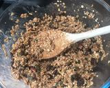 A picture of step 4 of Banana and Nutella oat bites.