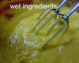 A picture of step 3 of Mango mini cake doughnuts.
