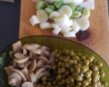 Foto del paso 1 de la receta: Paella de pollo y verduras