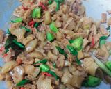 Foto langkah ke 6 dari resep 399. Oseng Kikil Tempe Pedas.