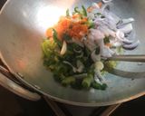 A picture of step 3 of Chowmien.