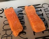 Une image de l'étape 4 de Pavés de saumon caramélisés au bouillon d'herbes, estragon et citron.