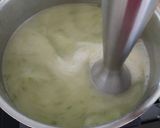 A picture of step 5 of Green Zucchini Soup (Turkish style).