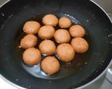 A picture of step 1 of Caramel Rasgulla.