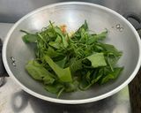 Foto langkah ke 4 dari resep Tumis Daun Pucuk Labu.