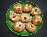 A picture of step 5 of Bhelpuri Golgappe cheesy Pizza.