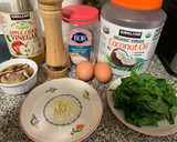 Foto del paso 1 de la receta: Huevos con champiñones y espinacas 😍