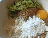 Une image de l'étape 2 de Galettes de quinoa, courgettes et parmesan.