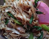 Foto langkah ke 9 dari resep Kwetiaw goreng.