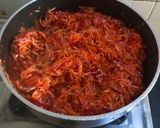 A picture of step 2 of Panchratna halwa.