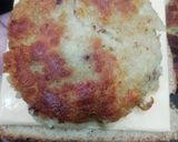 A picture of step 4 of Aloo Tikki Tawa Sandwich.