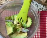 A picture of step 6 of 🥑 Guacamole 🥣 Easy Recipe 🥄🍋.