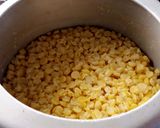 A picture of step 1 of Greenpeas chana dal.