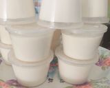 Hình bước làm 5 của món Sữa chua úp ngược