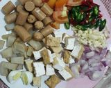 Foto langkah ke 1 dari resep Sosis Saus Asam Manis.