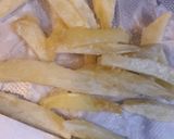 A picture of step 4 of Homemade Crispy French Fries.