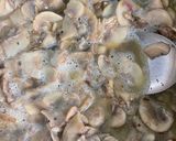 صورة لخطوة 2 من وصفة فطر باللحمه المفرومة 🍄