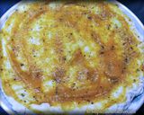 Foto del passaggio 8 della ricetta Pizza Gluten Free Con Polpo e Cipolle di Breme