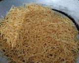 A picture of step 2 of Saffron sweet semiya.