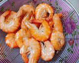Hình bước làm 1 của món Tôm rang muối tuyết
