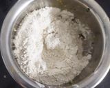 A picture of step 4 of Methi Paratha.
