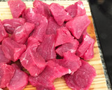 Foto del paso 1 de la receta: Guiso de ternera con repápalos