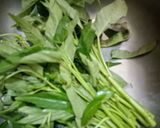 Foto langkah ke 1 dari resep Kangkung Orak Arik Telur.