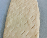 Foto del paso 8 de la receta: Coca de pisto, anchoas y huevo