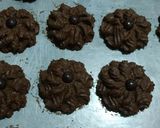 Foto langkah ke 6 dari resep Semprit Coklat Cookies.