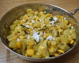 A picture of step 4 of Righteous bottle gourd bhaji.