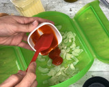 Foto del paso 2 de la receta: Fideuá de gambas en Lékué al microondas