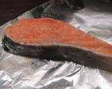 【家樂福廚房】脆皮烤鮭魚佐塔塔醬的食譜步驟1照片
