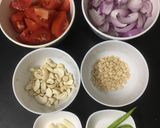 પનીર લબાબદાર(Paneer Lababdar Recipe In Gujarati) રેસીપી સ્ટેપ1ફોટો